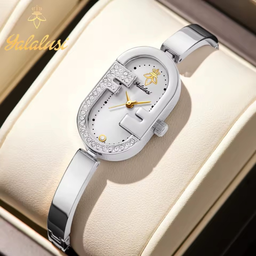 Luxury  Women's  Watch🤍🤍